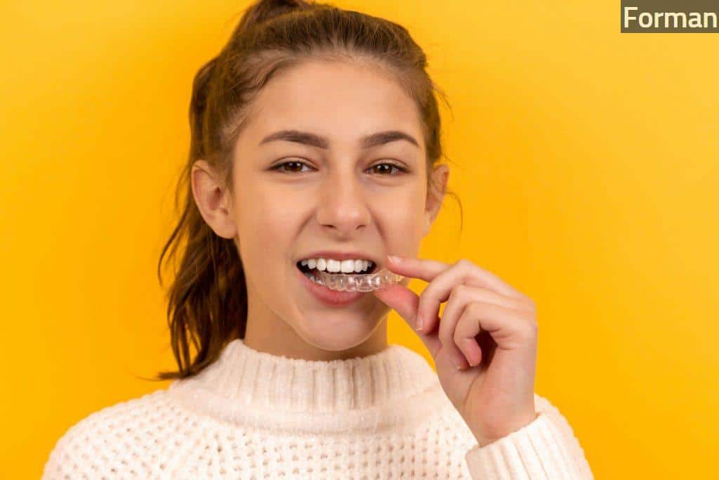 Consejos para cuidar los alineadores Invisalign Teen
